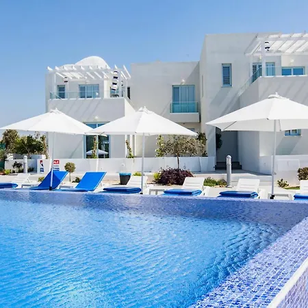 Villa Blue Diamond