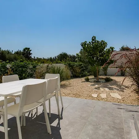 Villa Blue Diamond
