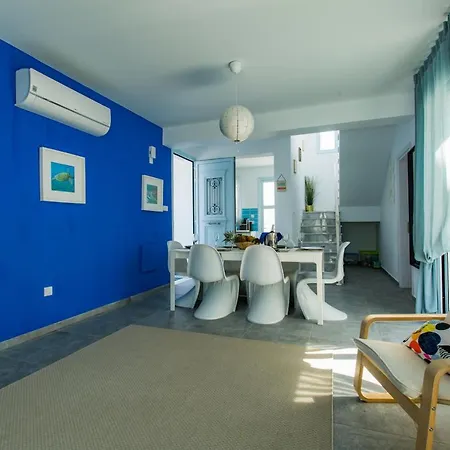 Blue Diamond Villa