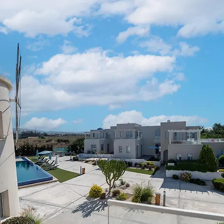 וילה Blue Diamond *