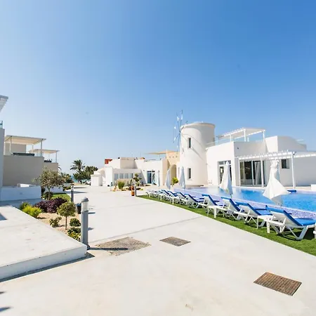 וילה Blue Diamond *