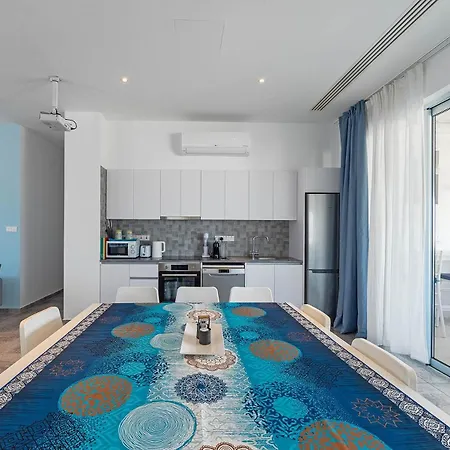 Вилла Blue Diamond Пафос